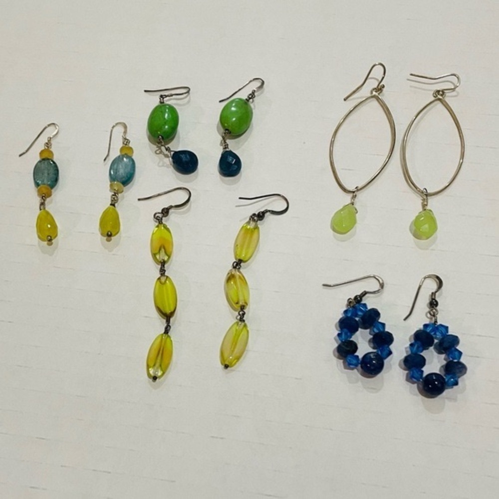 Earrings 5 Pairs EUC Blues, Green, Silver